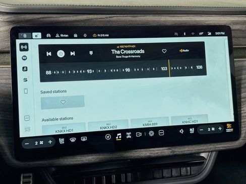 Used 2022 Rivian R1T Launch Edition AWD/4WD image 32