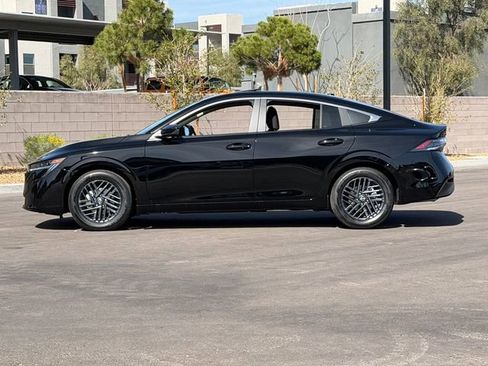 New 2026 Nissan Sentra SV w/ SV Convenience Package FWD image 2