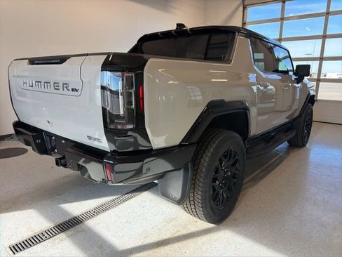 New 2026 GMC Hummer EV 4x4 Crew Cab image 14