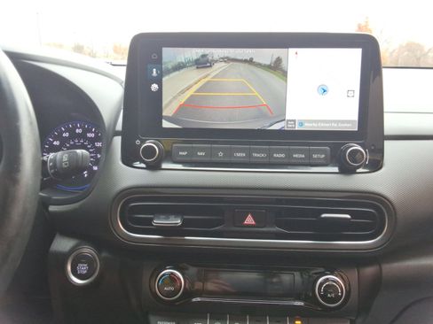 Used 2023 Hyundai Kona SEL w/ Convenience Package image 17