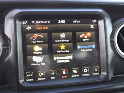 Used 2021 Jeep Wrangler Unlimited Sahara image 26