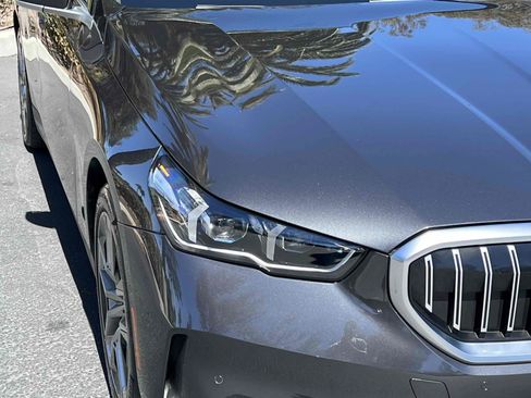 Used 2024 BMW i5 eDrive40i RWD image 62