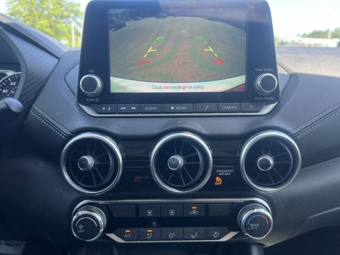 Used 2024 Nissan Sentra SV image 4