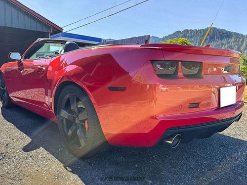Used 2012 Chevrolet Camaro SS w/ RS Package RWD image 6