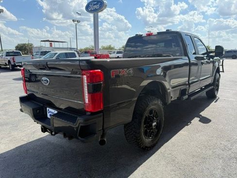 Used 2024 Ford F250 XL w/ STX Appearance Package AWD/4WD image 5