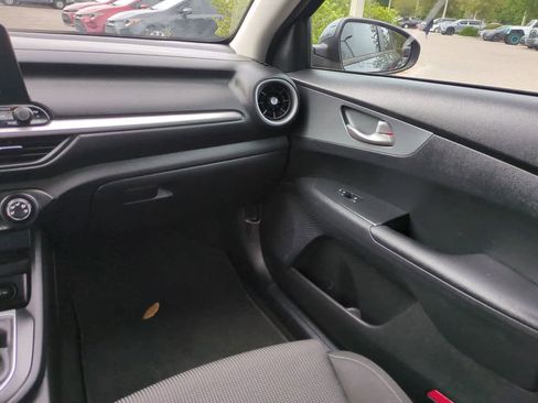 Used 2021 Kia Forte LXS image 16