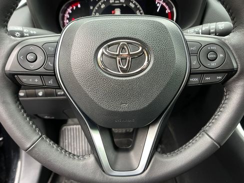 Used 2024 Toyota RAV4 XLE w/ Convenience Package image 14