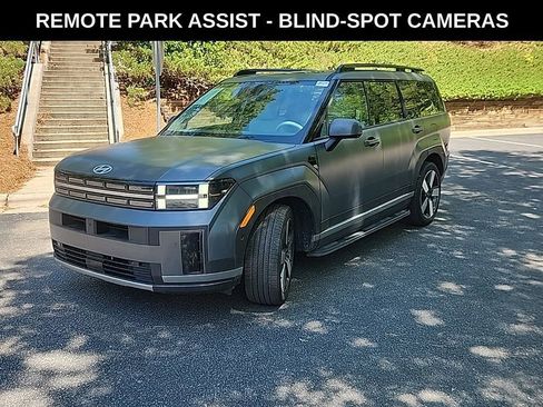 Used 2025 Hyundai Santa Fe Limited image 3