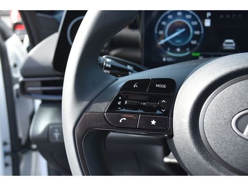 New 2026 Hyundai Elantra Sport image 18