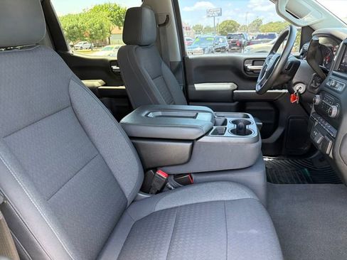 Used 2022 Chevrolet Silverado 1500 Custom w/ Safety Confidence Package AWD/4WD image 25