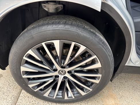 Used 2023 Lexus RX 350 Premium Plus w/ Cold Area Package FWD image 17