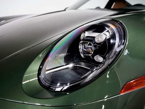 Used 2023 Porsche 911 GT3 image 38