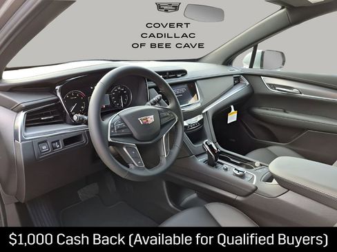 New 2026 Cadillac XT5 Luxury image 30