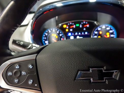 Used 2022 Chevrolet Traverse RS image 21