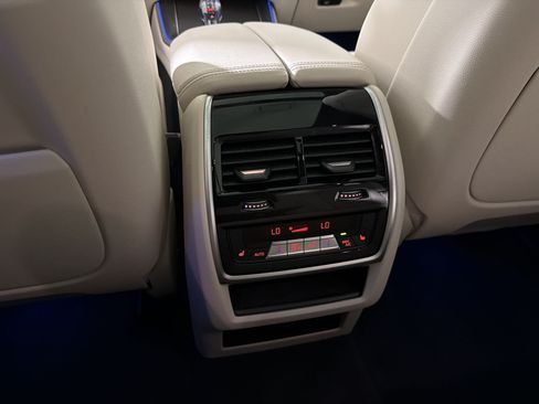 Used 2021 BMW X5 M50i w/ Executive Package AWD/4WD image 30