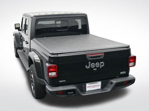 Used 2022 Jeep Gladiator Overland image 28
