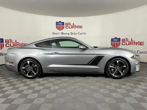 Used 2021 Ford Mustang GT RWD image 2