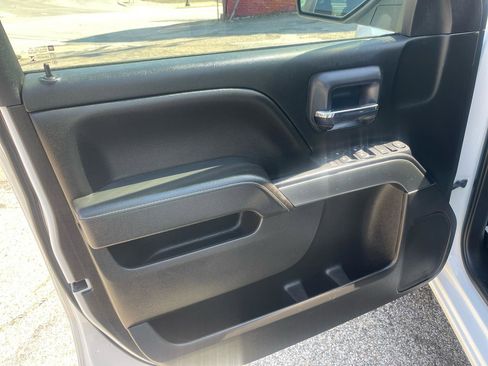 Used 2018 Chevrolet Silverado 1500 LT image 9