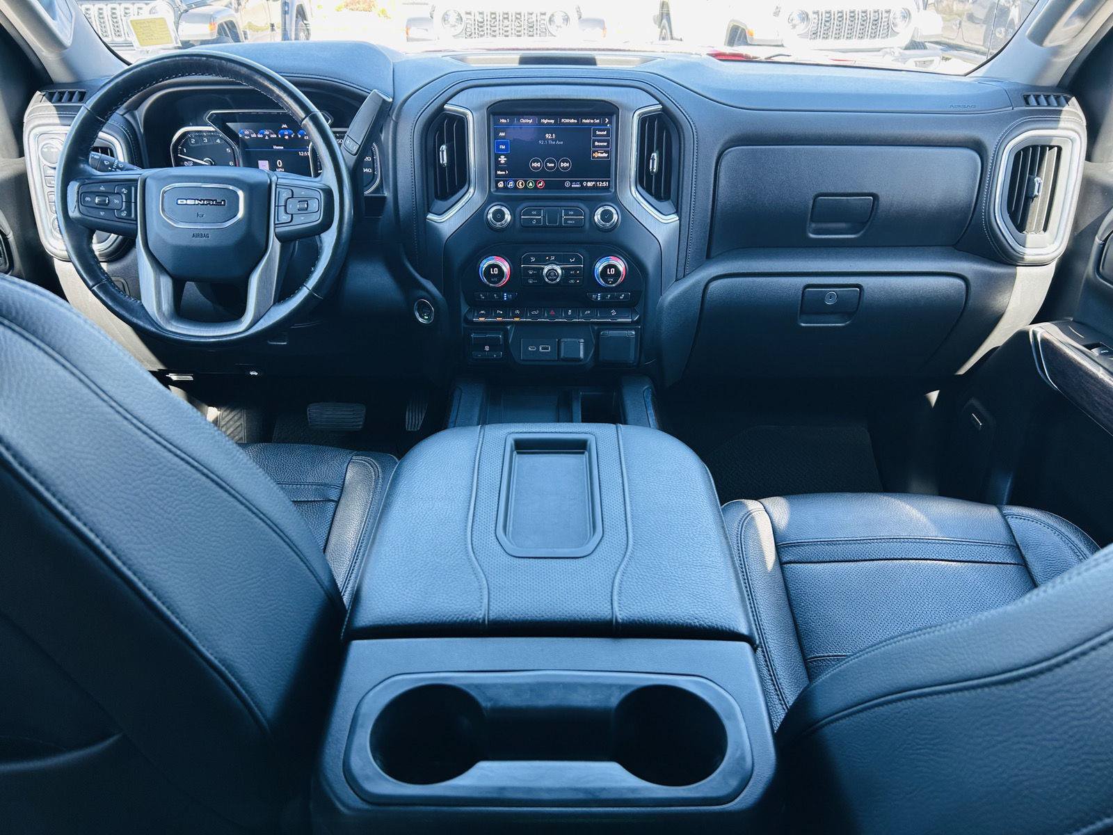 Used 2020 GMC Sierra 1500 Denali w/ Technology Package AWD/4WD image 32