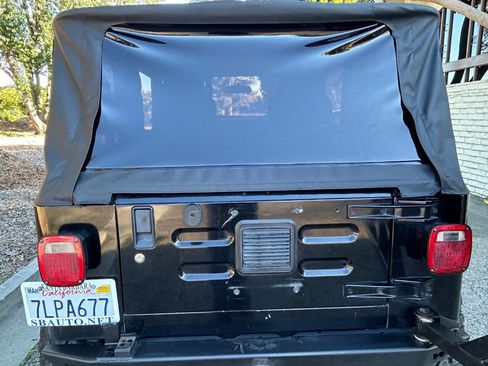 Used 2004 Jeep Wrangler Sport image 33