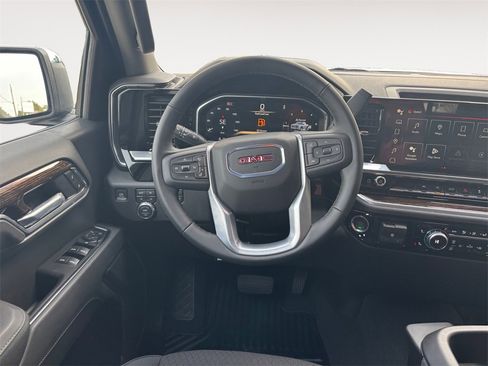 New 2026 GMC Sierra 1500 SLE w/ X31 Off-Road Package image 12