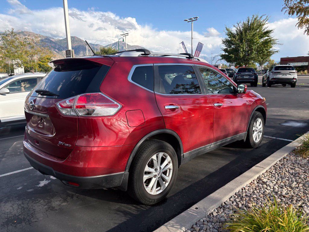 Used 2015 Nissan Rogue SV w/ SV Premium Package AWD/4WD image 5