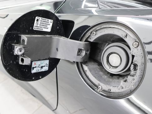 Used 2015 Chevrolet Corvette Stingray Coupe image 27