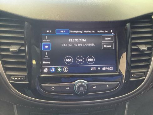 Used 2022 Chevrolet Trax LS w/ Tint and Cruise Package image 11