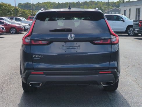 Used 2025 Honda CR-V Sport-L image 9