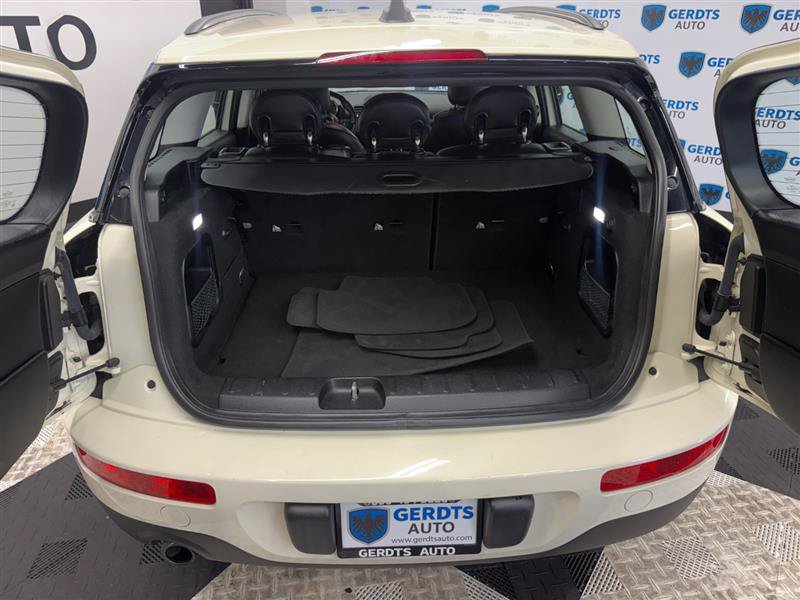Used 2016 MINI Cooper Clubman FWD image 7
