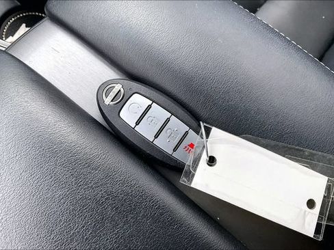 Used 2023 Nissan Murano SV FWD image 34