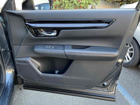 Used 2023 Honda CR-V Sport Touring image 80