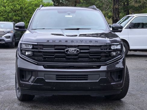 New 2025 Ford Expedition Max Platinum w/ Stealth Performance Package image 3