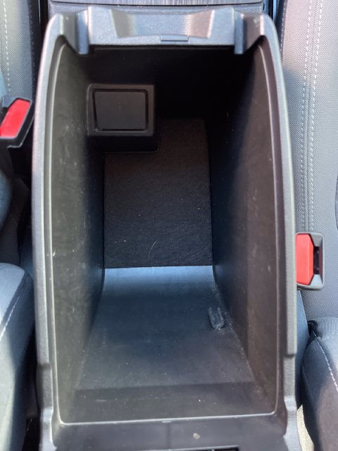 Used 2020 Ford Escape SE FWD image 26