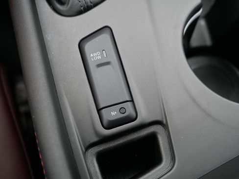 Used 2024 Dodge Durango R/T AWD/4WD image 31