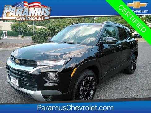Certified 2023 Chevrolet TrailBlazer LT AWD/4WD image 1