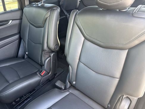 Used 2021 Cadillac XT6 Premium Luxury image 15