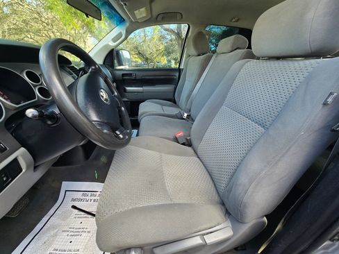 Used 2011 Toyota Tundra 2WD Double Cab image 23