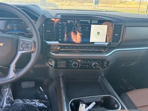 New 2025 Chevrolet Silverado 3500 High Country w/ Technology Package image 18