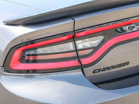 Used 2020 Dodge Charger GT w/ Blacktop Package RWD image 8