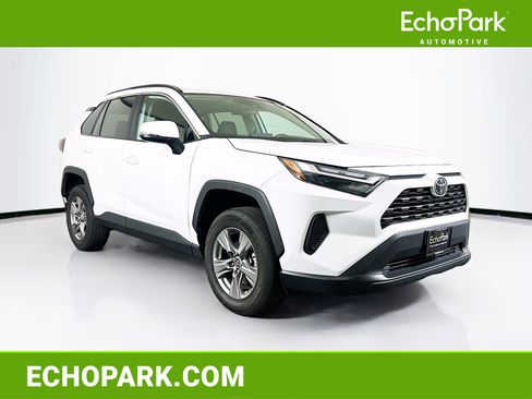 Used 2024 Toyota RAV4 XLE image 1