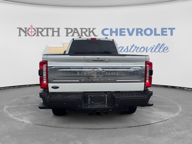 Used 2024 Ford F250 King Ranch w/ FX4 Off-Road Package AWD/4WD image 4
