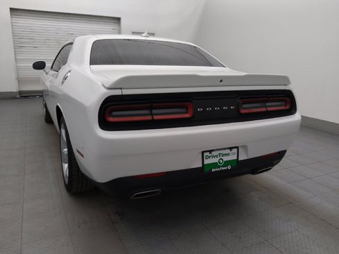 Used 2019 Dodge Challenger SXT w/ Plus Package RWD image 5