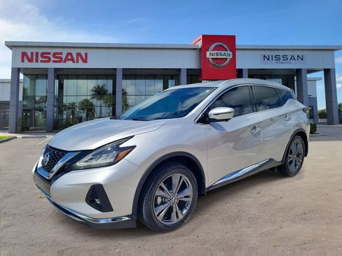 Used 2020 Nissan Murano Platinum w/ Cargo Package FWD image 5