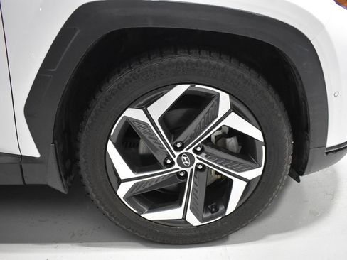 Used 2023 Hyundai Tucson Limited image 10