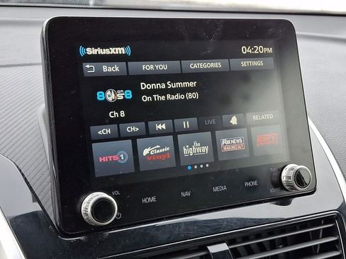 Used 2022 Mitsubishi Eclipse Cross SE image 17