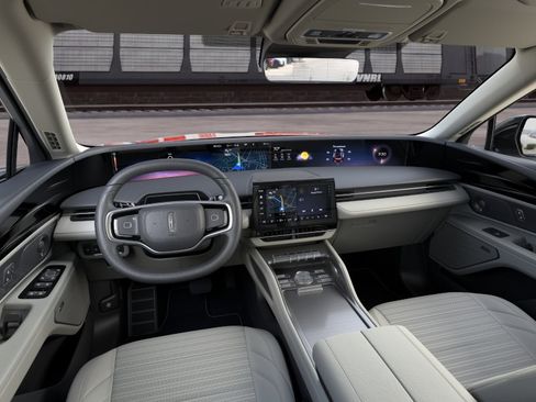 New 2026 Lincoln Nautilus Reserve AWD/4WD image 9