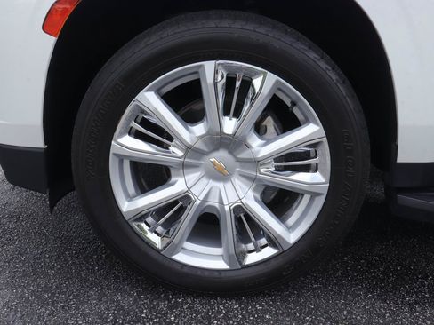 Used 2021 Chevrolet Tahoe High Country AWD/4WD image 42