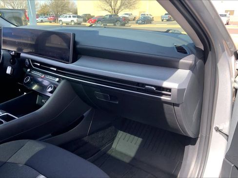 Used 2024 Hyundai Sonata SEL w/ Convenience Package image 19