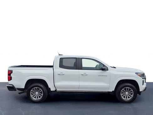 Used 2024 Chevrolet Colorado LT w/ LT Convenience Package III RWD image 7